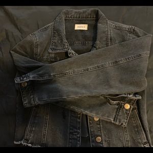 Mono b • cropped Denim jacket